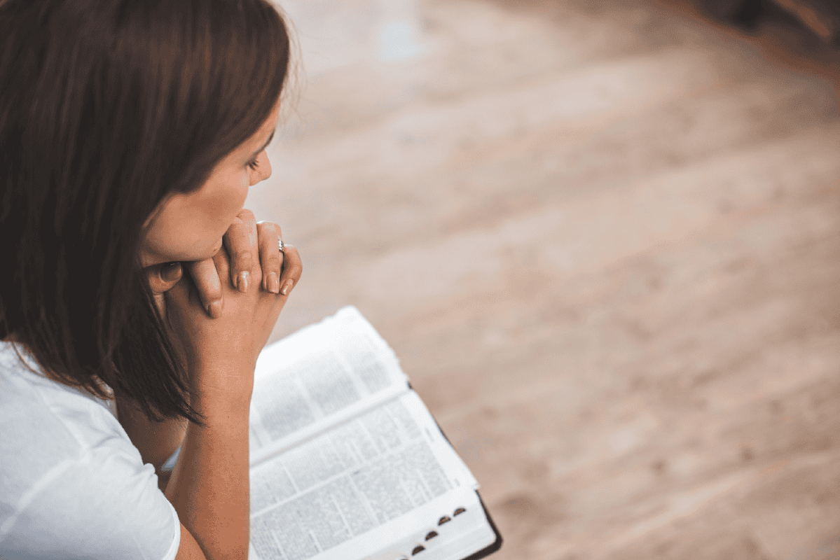 ordinary_pastor's_wife_shutterstock_1808325217-med