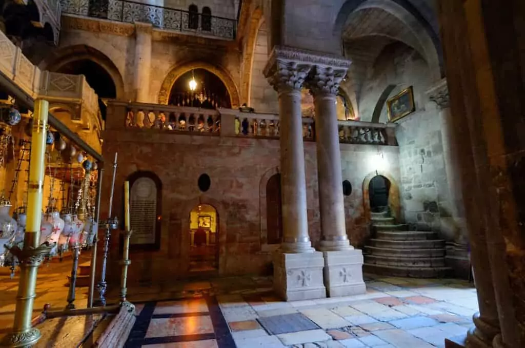 day-6-holy-sepulcher-location-of-golgotha-tb060616984-1024x678-670451e1563bd